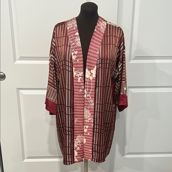 Chico's Travelers Women’s Burgundy Cream Jacket Kimono Boho Gypsy Size 12P/14P - Picture 2 of 11